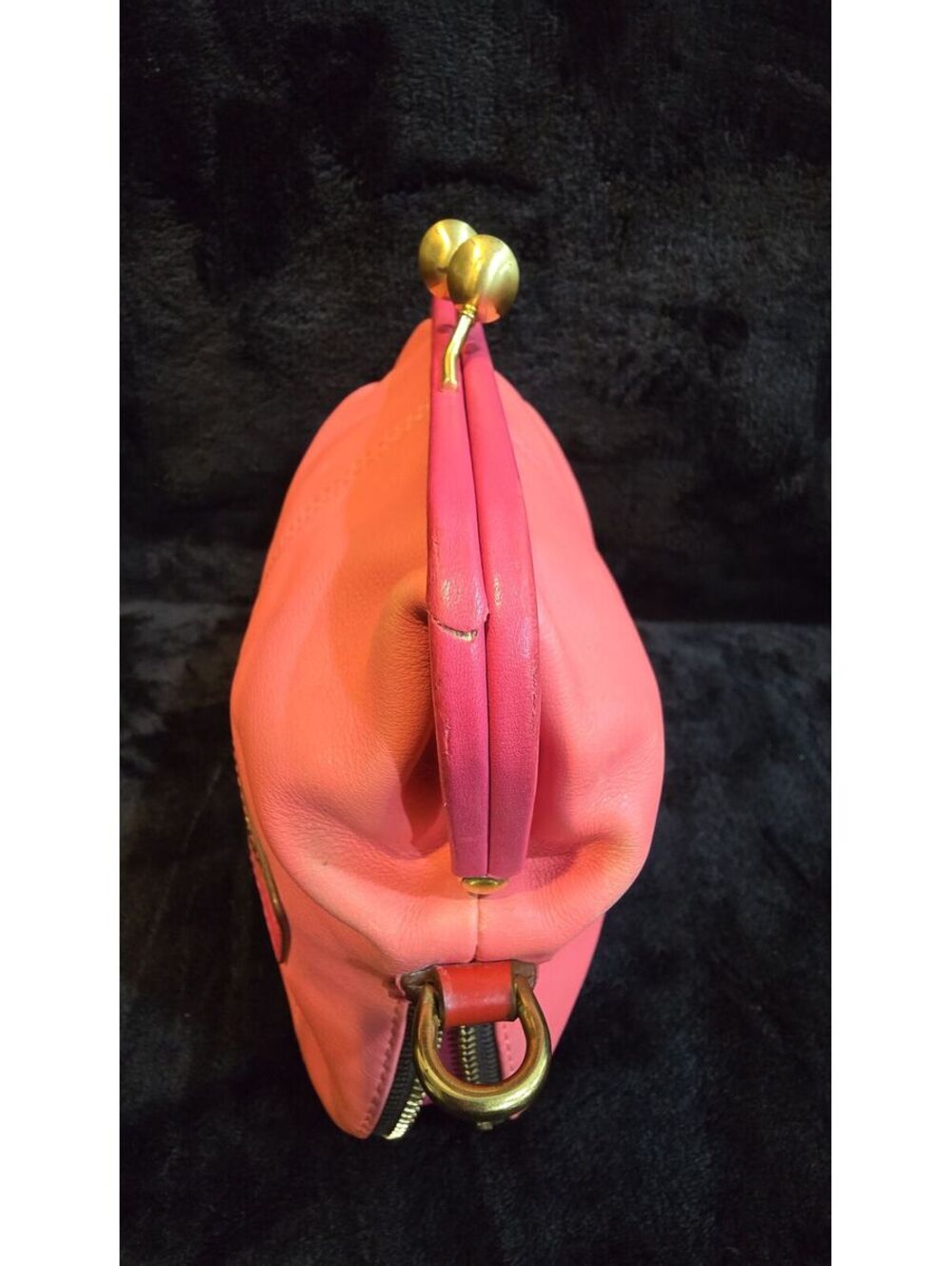 1. 2008 Coach Bonnie Brass Kisslock Purse Pinkπ - Picture 8 of 8